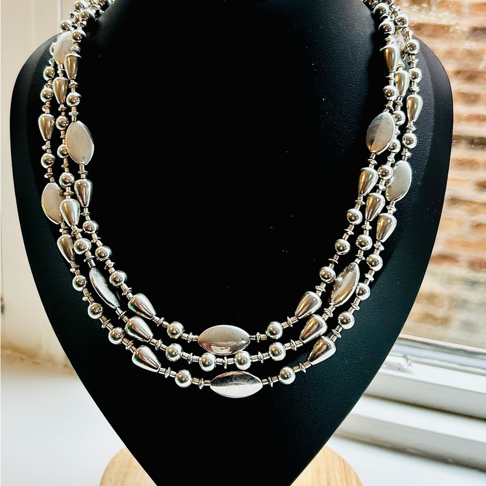 Smooth Soft Silver Shine In A Vintage Napier Necklace